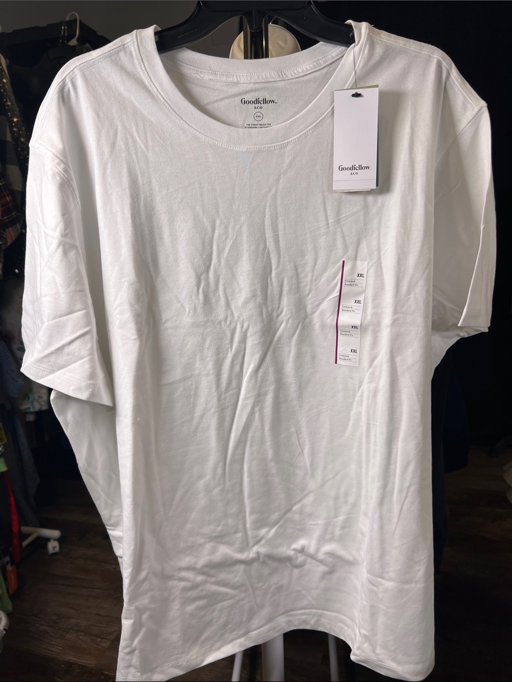 Goodfellow & Co Men’s White Short Sleeve Crew Tee